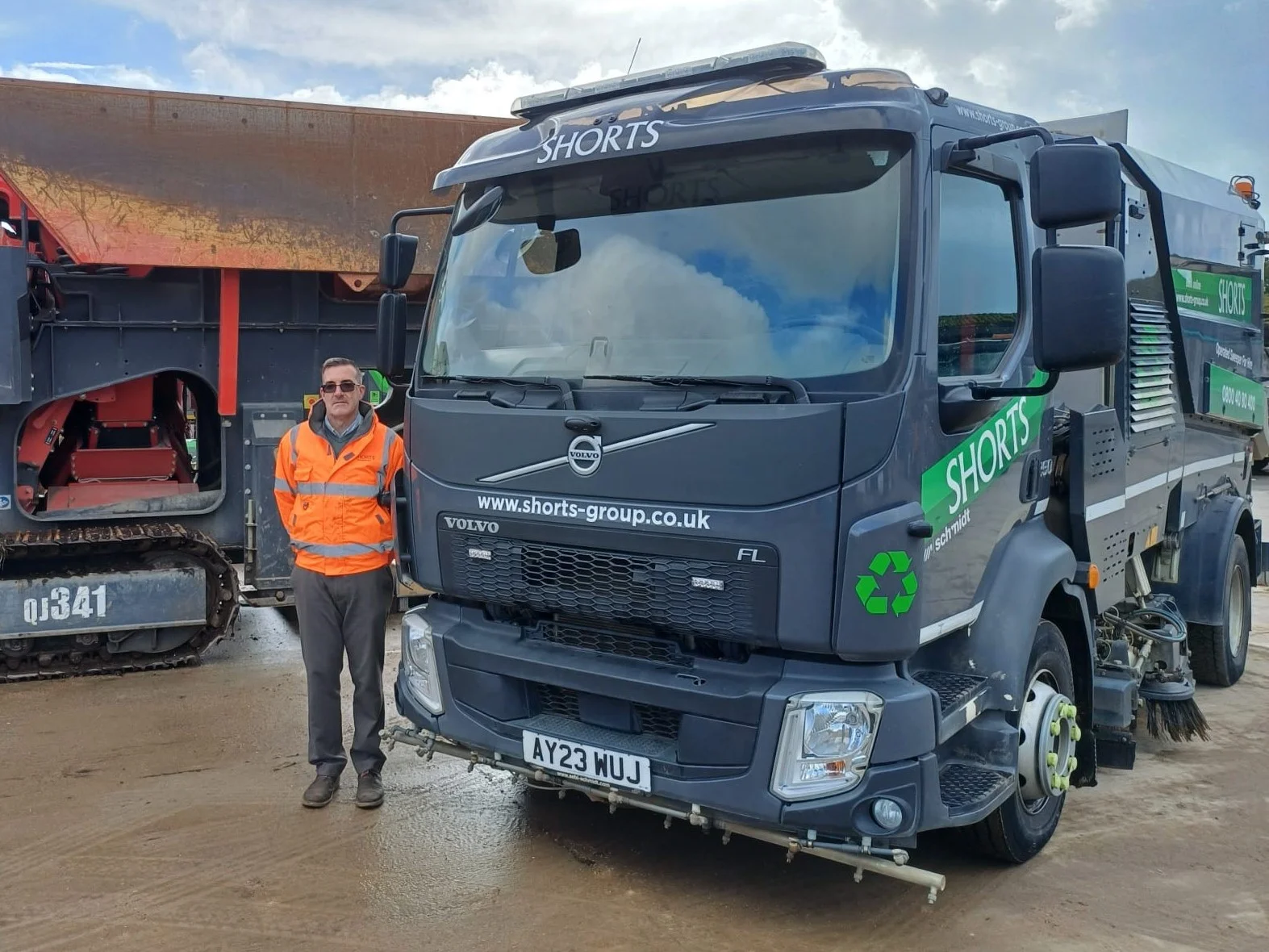 Shorts Group gives Schmidt Street King 660 vote of confidence
